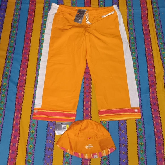 New 2004 Reversible Nike Bucket Hat Vintage Fishing Cap & Capri Pants Outfit